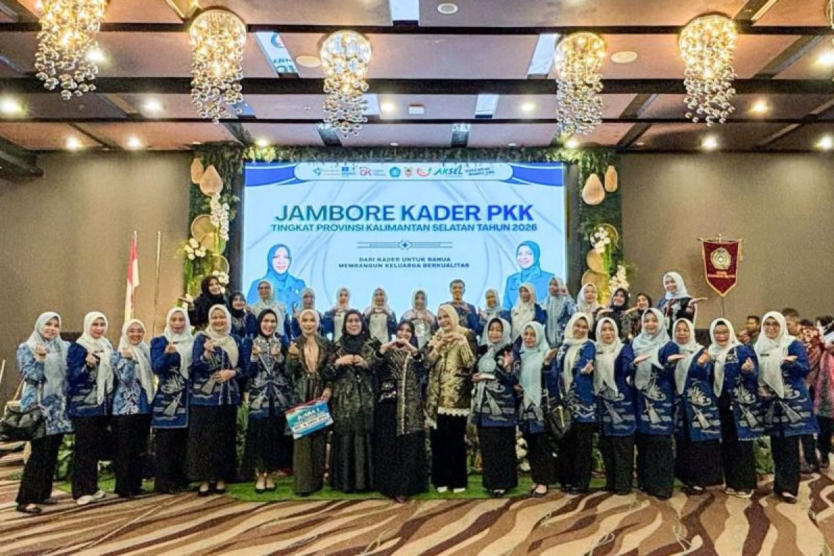TP PKK HSS Raih Juara I Fashion Show Jambore Provinsi