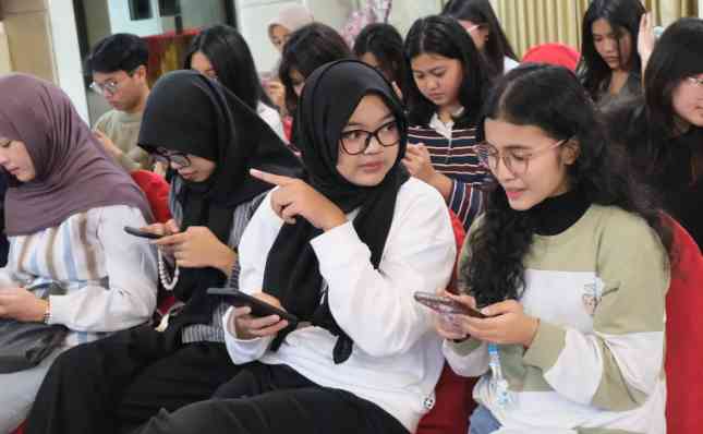 AIESEC in UB Ajak Anak Muda Pahami Dampak Fast Fashion