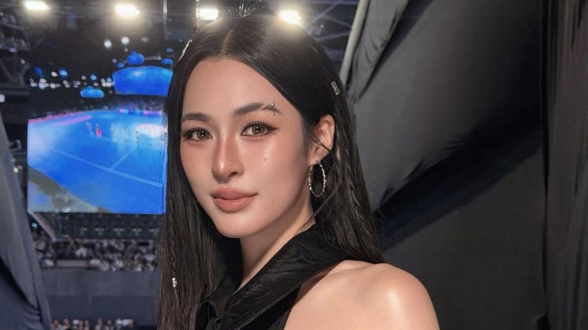 7 Gaya Lingling Kwong, Perempuan Tercantik 2026